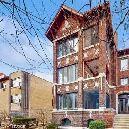 Rent this 3 bed condo on Loyola Hall-Institue Of Pastoral Studies in 1106 West Loyola Avenue, Chicago