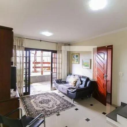 Buy this 2 bed house on Rua Ladário Teixeira in Vila Sônia, São Paulo - SP