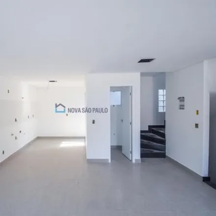 Buy this 2 bed house on Rua Lomas Valentinas in Vila do Bosque, São Paulo - SP