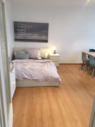 Rent this 1 bed apartment on Renneroder Straße 22 in 65936 Frankfurt, Germany