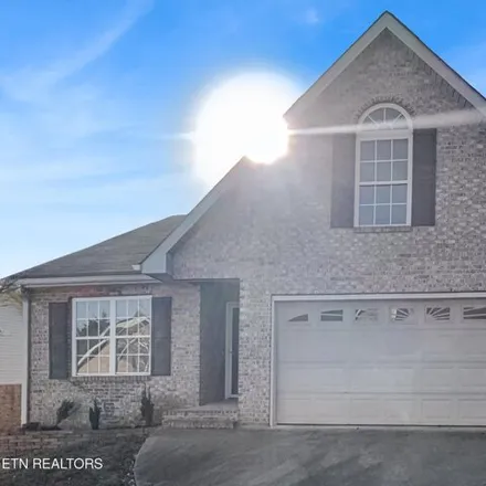 Buy this 3 bed house on 325 el Grande Lane in Eaton Crossroads, Loudon County