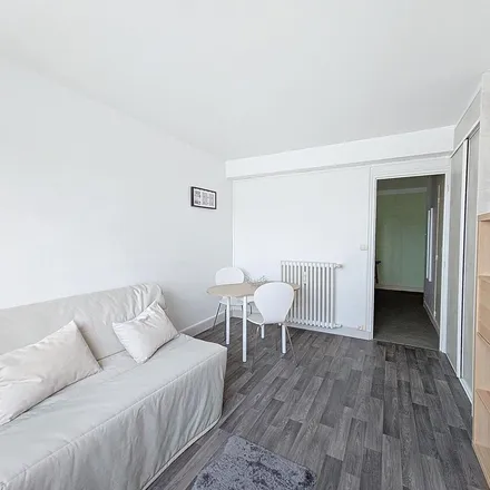 Rent this 1 bed apartment on Rue des Vignottes in 10450 Bréviandes, France