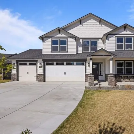 Buy this 5 bed house on Meridian Court in West Richland, WA 99353