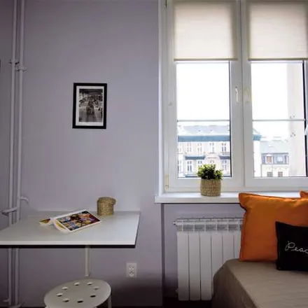 Rent this 5 bed apartment on Główny Inspektorat Sanitarny in Targowa 65, 03-729 Warsaw