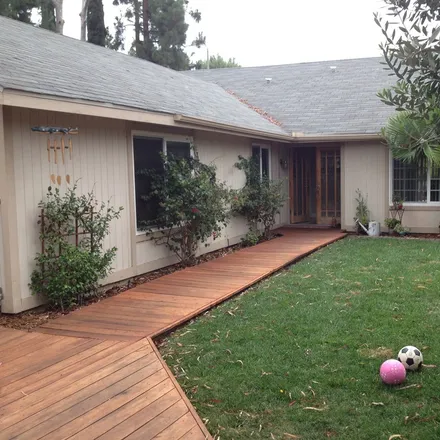 Rent this 1 bed house on Laguna Hills
