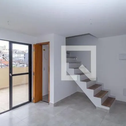 Buy this 1 bed apartment on Rua Vitória do Mearim in São Lucas, São Paulo - SP