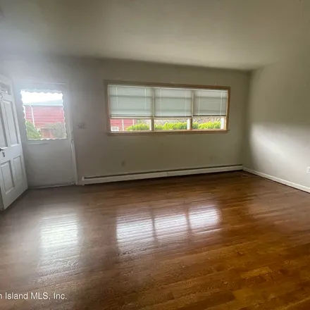 Rent this 1 bed apartment on 45 Sunnyside Terrace in New York, NY 10301