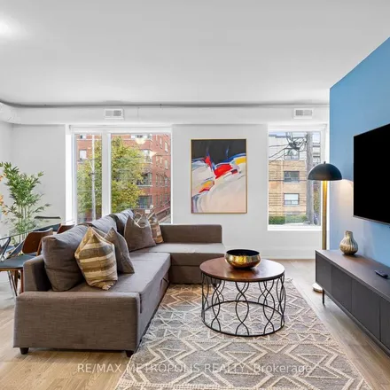 Image 8 - 1667 Bathurst Street, Toronto, ON M6C 4B3, Canada - Apartment for rent