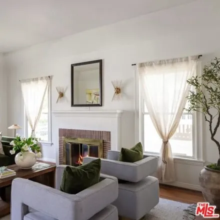 Image 3 - 524 N Citrus Ave, Los Angeles, California, 90036 - House for sale