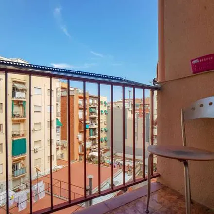 Image 9 - Centre Cívic Josep M. Trias i Peitx, Carrer de la Riera Blanca, 1-3, 08028 Barcelona, Spain - Apartment for rent