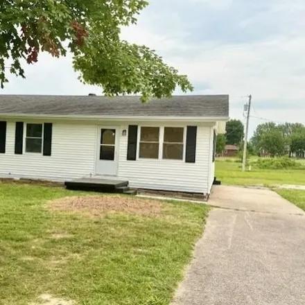 Buy this 3 bed house on 501 Alan Dr in Madisonville, Kentucky