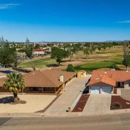 Image 5 - Desert Lakes Golf Course, 2351 Hamilton Road, Alamogordo, NM 88310, USA - House for sale