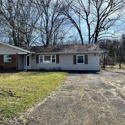 Buy this 3 bed house on 1534 Wakefield Drive in Sharpsville, Mercer County