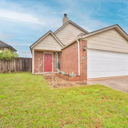 Buy this 3 bed house on 1071 Southwest 22nd Street in Moore, OK 73170
