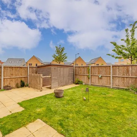 Rent this 3 bed apartment on 8 Mardler Close in South Cambridgeshire, CB2 9FY