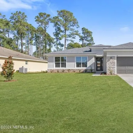 Buy this 4 bed house on 26 Lamont Ln in Palm Coast, Florida