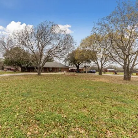 Image 2 - Andrews Court, Granbury, TX 76048, USA - House for sale