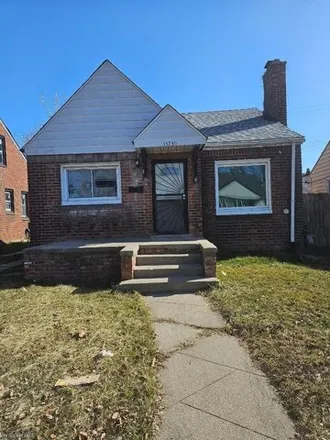 Buy this 2 bed house on 13290 Whitcomb Avenue in Detroit, MI 48227