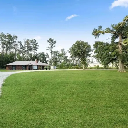 Image 2 - 28890 James Chapel Rd N, Holden, Louisiana, 70744 - House for sale