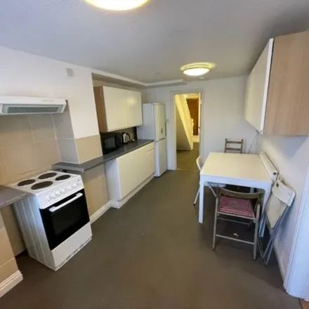Image 7 - Haldon Road, Exeter, EX4 4FR, United Kingdom - Apartment for rent