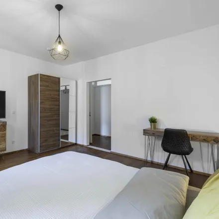 Image 1 - moveorespiro | studio west, Leuschnerstraße 36, 70176 Stuttgart, Germany - Apartment for rent