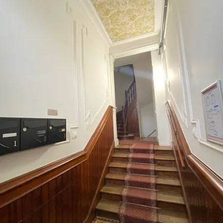 Rent this 3 bed apartment on 19 Rue du Commissaire Philippe in 31000 Toulouse, France
