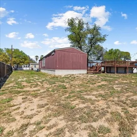 Image 4 - 326 Autumn Lane, Atascosa County, TX 78065, USA - Apartment for sale