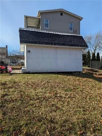 Image 4 - 46 Pleasant St, Plainfield, Connecticut, 06374 - House for sale