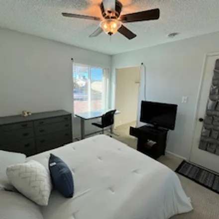 Rent this 1 bed room on 2320 West Columbine Drive in Phoenix, AZ 85029