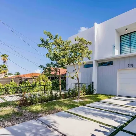 Rent this 3 bed house on Miami
