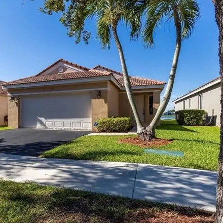 Rent this 3 bed house on 1373 Presidio Drive in Weston, FL 33327