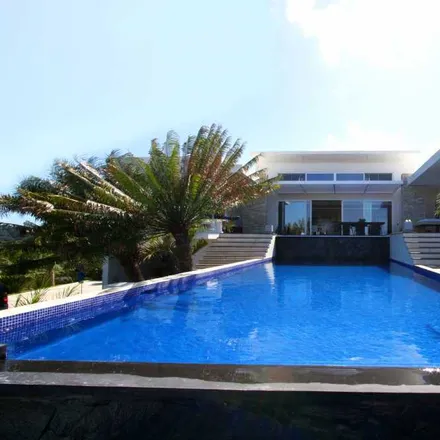 Image 2 - Luxury Villas $ 363 - House for sale
