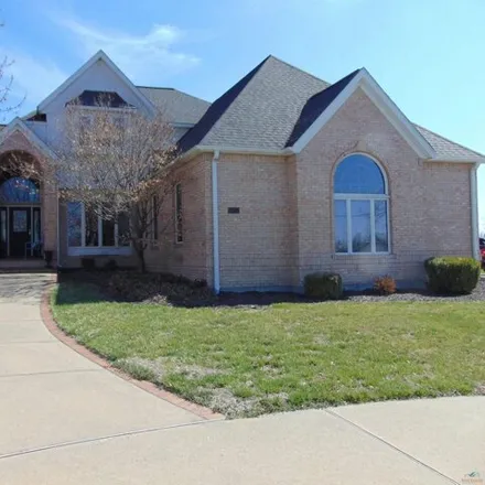 Buy this 4 bed house on Meadow Lake Country Club in MO 13;MO 52, Henry County