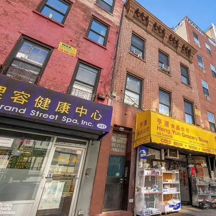 Buy this studio house on 329 GRAND STREET in Lower East Side