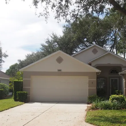 Buy this 2 bed house on 3806 Doune Way in Clermont, FL 34711
