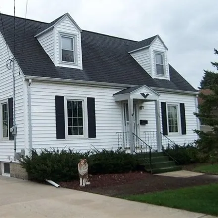 Buy this 2 bed house on 305 Doty Street in Waupun, WI 53963