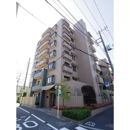 Rent this 3 bed apartment on Den-en Chofu Gakuen Junior & Senior High School in Kampachi dori, Yukigaya-Otsukamachi