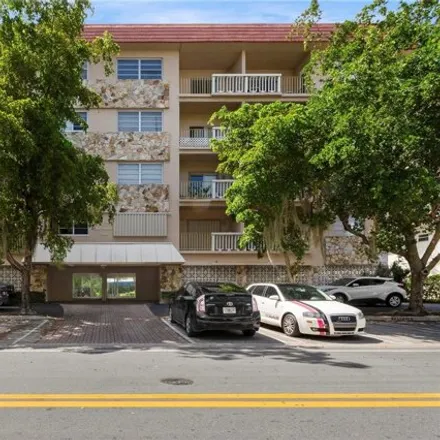 Buy this 1 bed condo on 1120 99th Street in Bay Harbor Islands, Miami-Dade County