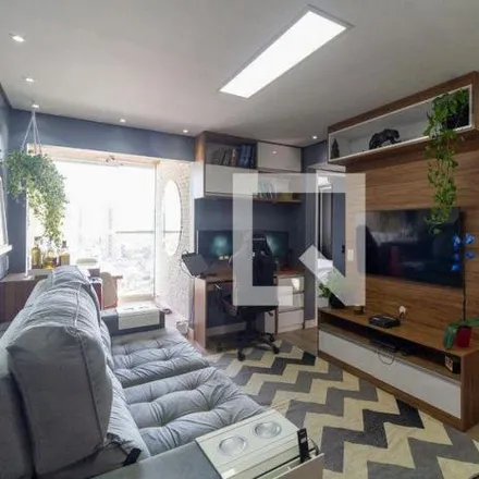 Rent this 2 bed apartment on Avenida Diogo Antônio Feijó in Jardim das Flòres, Osasco - SP