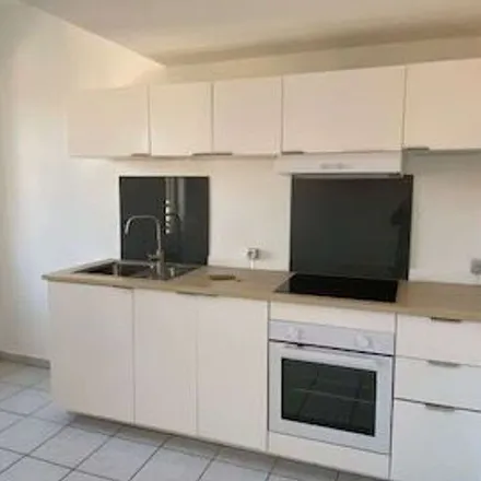 Rent this 3 bed apartment on Avenue du Deuxième Spahis in 83110 Sanary-sur-Mer, France
