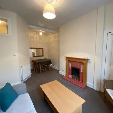 Image 4 - 7 Comiston Terrace, City of Edinburgh, EH10 6AH, United Kingdom - Apartment for rent