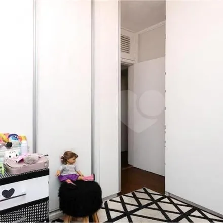 Buy this 2 bed apartment on Alameda Itu 136 in Cerqueira César, São Paulo - SP