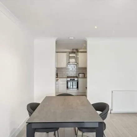 Image 5 - Free Trade Wharf, 340 The Highway, Ratcliffe, London, E1W 3HT, United Kingdom - Apartment for sale