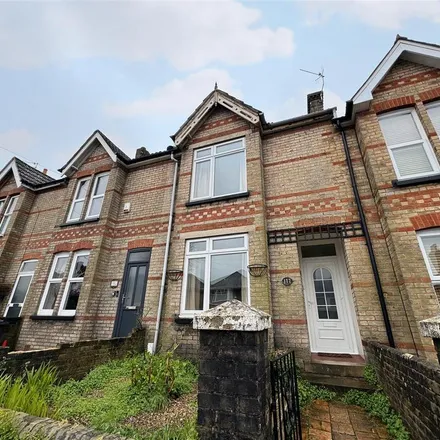 Rent this 3 bed townhouse on Garland Road in Poole, BH15 2HG