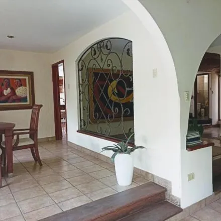 Rent this 4 bed house on Paroquia Divino Niño in Jirón Naplo, La Molina