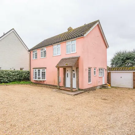 Buy this 4 bed house on Harefield in Long Melford, CO10 9DE