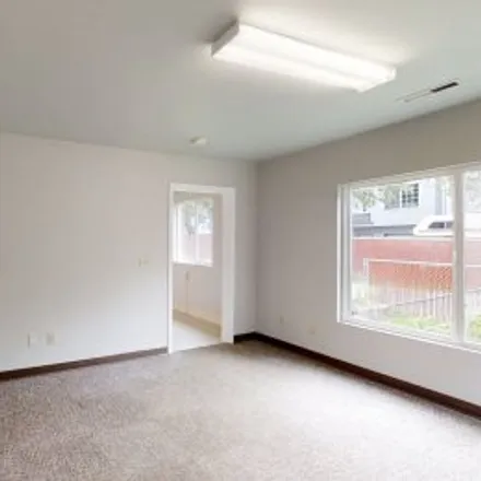 Buy this 3 bed apartment on 3020 Southeast 90Th Place in Powellhurst-Gilbert, Portland