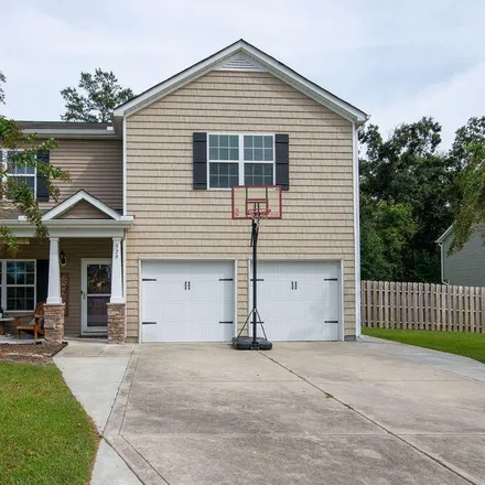 Buy this 4 bed loft on 529 Shelmore Lane in Onslow County, NC 28540