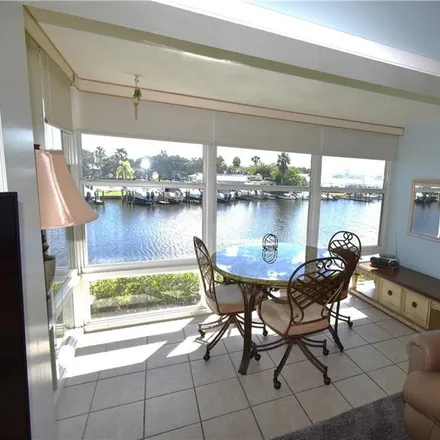 Image 9 - Professional Advisory Services, Inc., 2770 Indian River Boulevard, Vero Beach, FL 32960, USA - Townhouse for rent