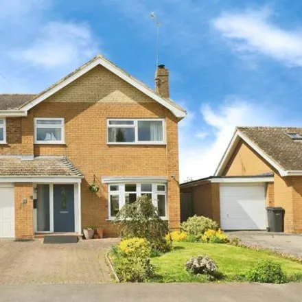 Buy this 3 bed house on Oriel Grove in Moreton-in-Marsh, GL56 0ED